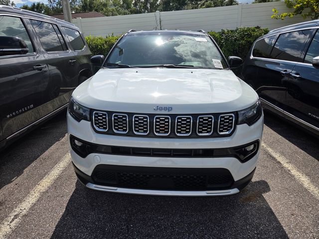 Used 2024 Jeep Compass Limited AWD/4WD image 2