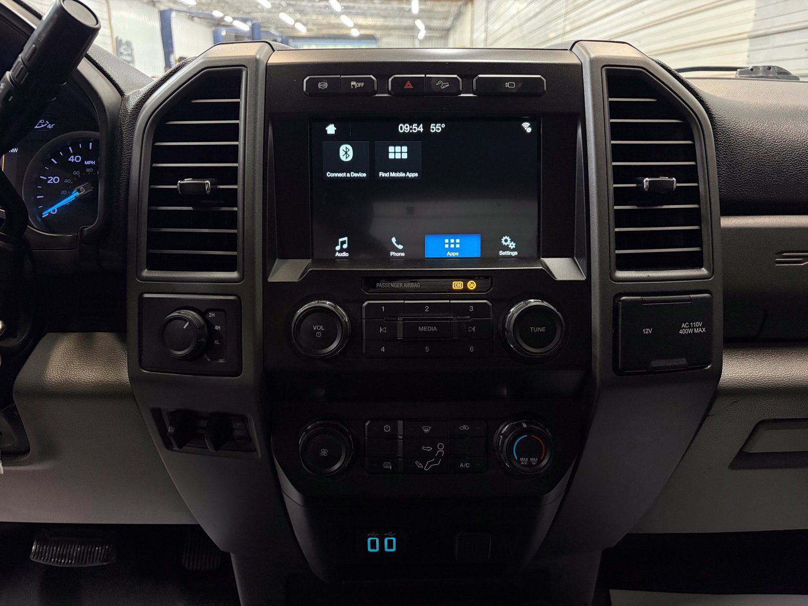 Used 2019 Ford F450 XL w/ STX Appearance Package AWD/4WD image 21
