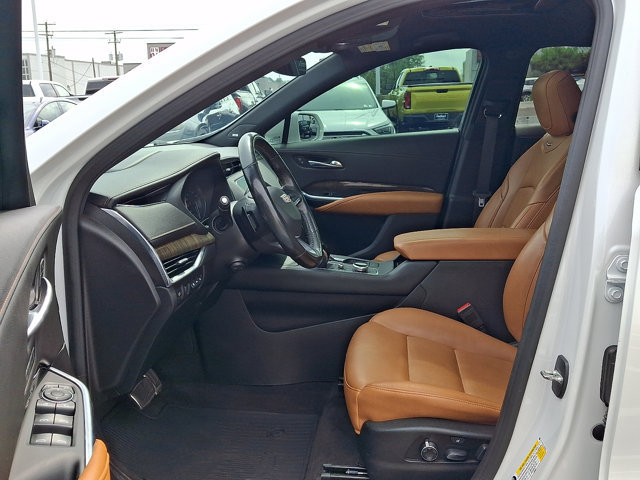 Used 2020 Cadillac XT4 Sport AWD/4WD image 14