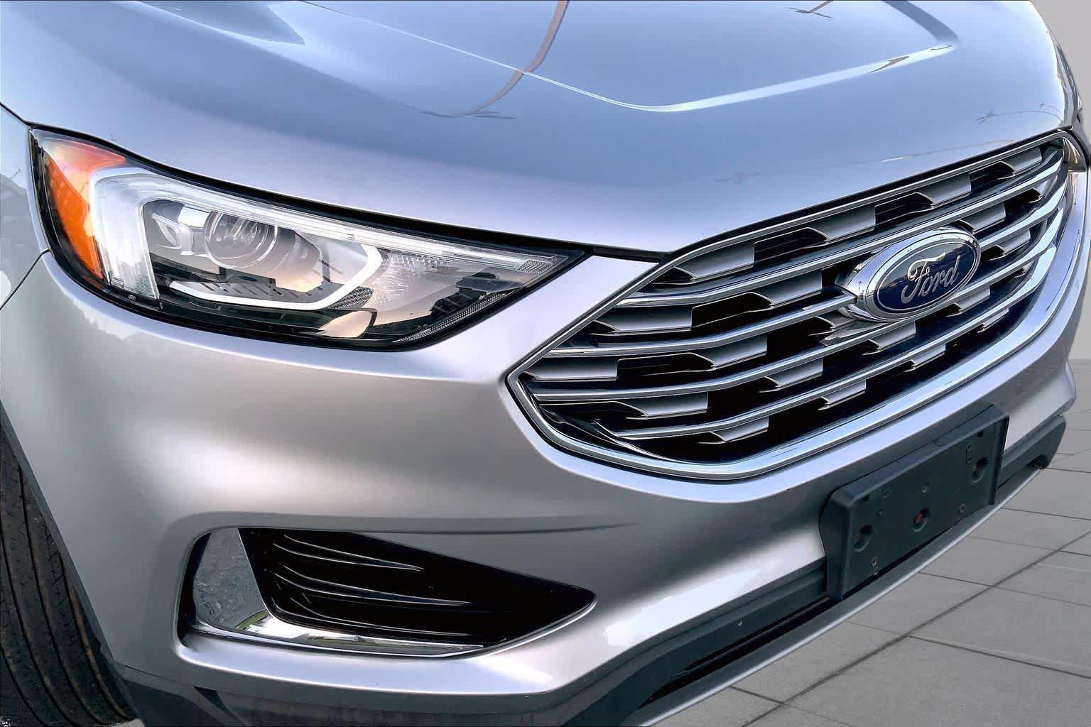 Certified 2022 Ford Edge SEL AWD/4WD image 28