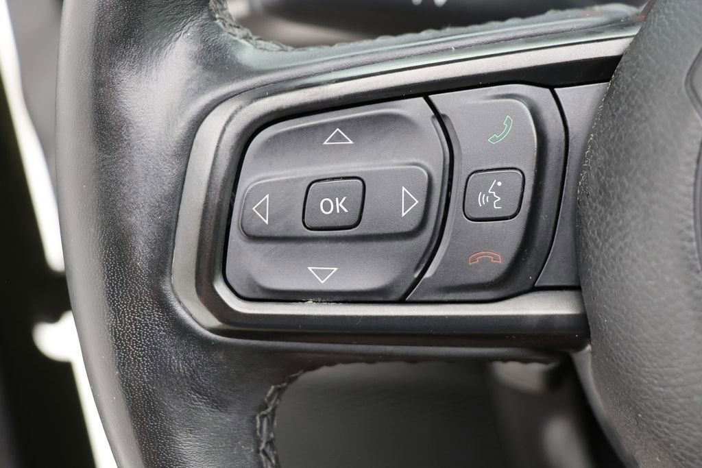 Used 2022 Jeep Wrangler Unlimited Sport w/ Sun And Sound Package AWD/4WD image 18