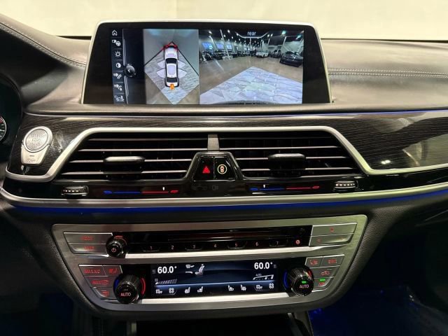 Used 2017 BMW 750i xDrive AWD/4WD image 70