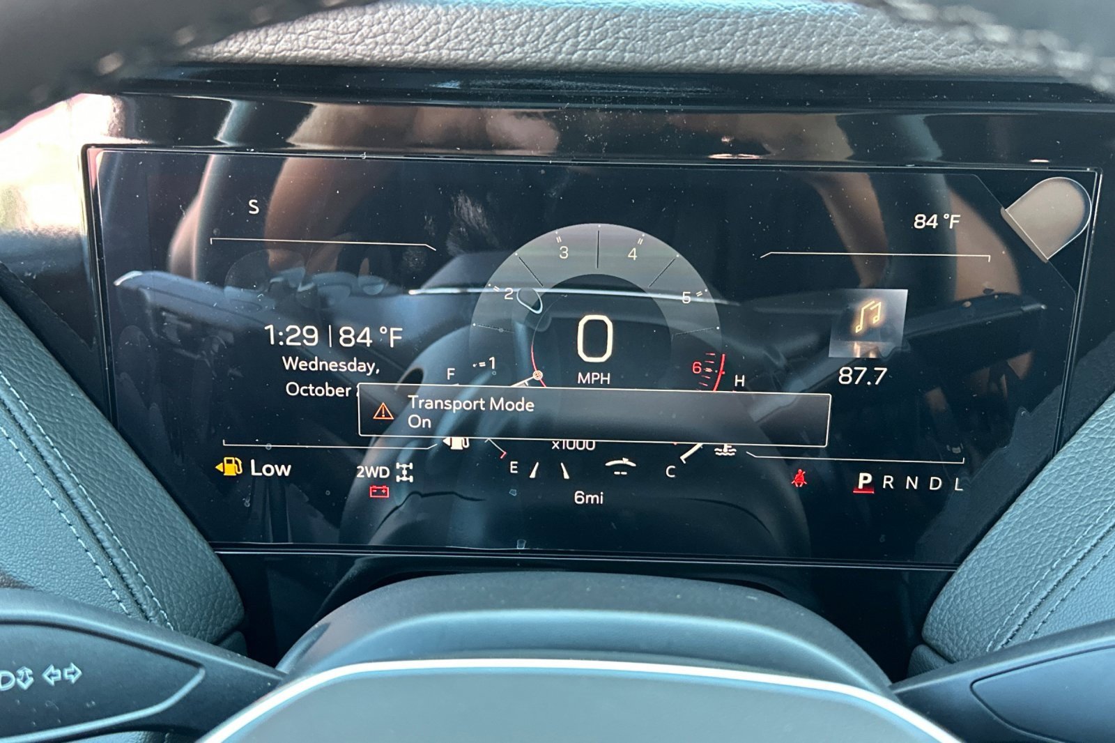 New 2026 GMC Yukon Denali w/ Sun & Power Step Package image 24