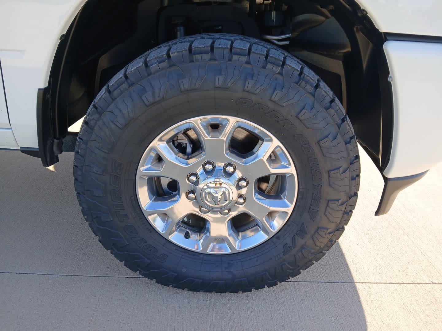 Used 2024 RAM 2500 Laramie w/ Safety Group AWD/4WD image 14