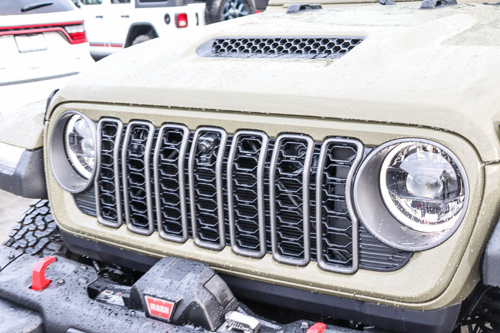 New 2026 Jeep Wrangler Unlimited Rubicon AWD/4WD image 6