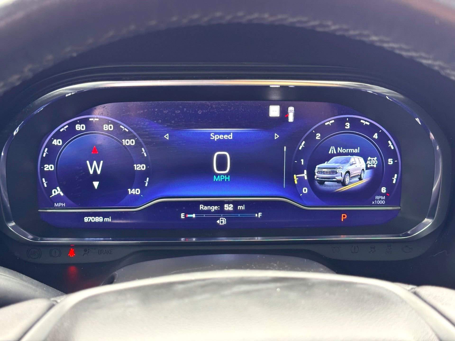 Used 2022 Chevrolet Tahoe Z71 w/ Luxury Package image 28