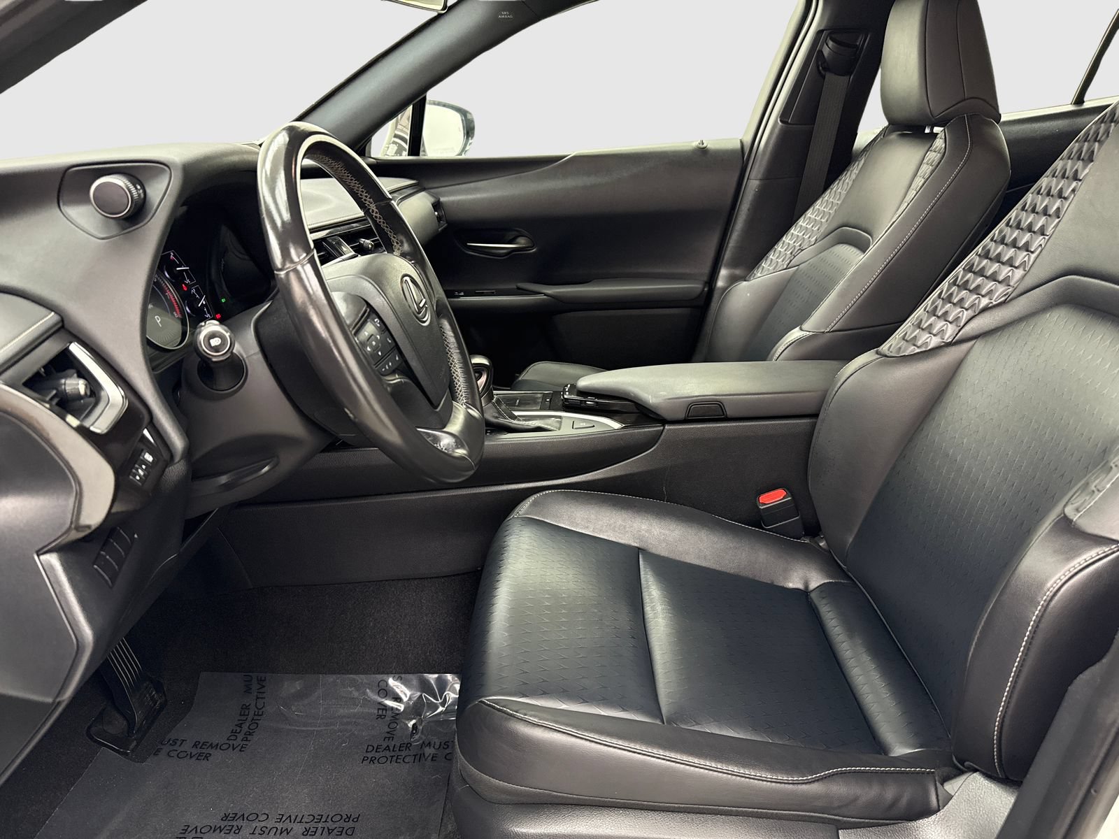 Used 2020 Lexus UX 200 w/ Accessory Package FWD image 17