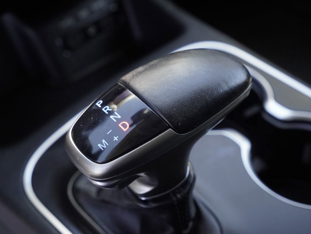 Used 2019 Dodge Durango SXT RWD image 18