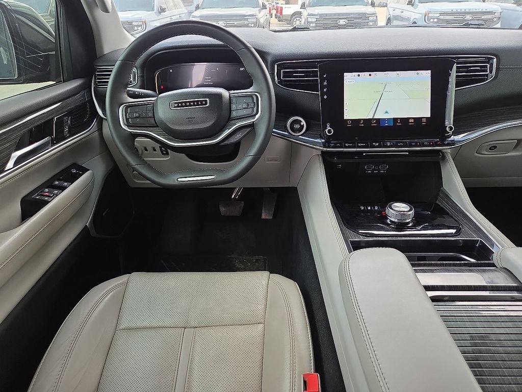 Used 2022 Jeep Wagoneer Series II RWD image 19