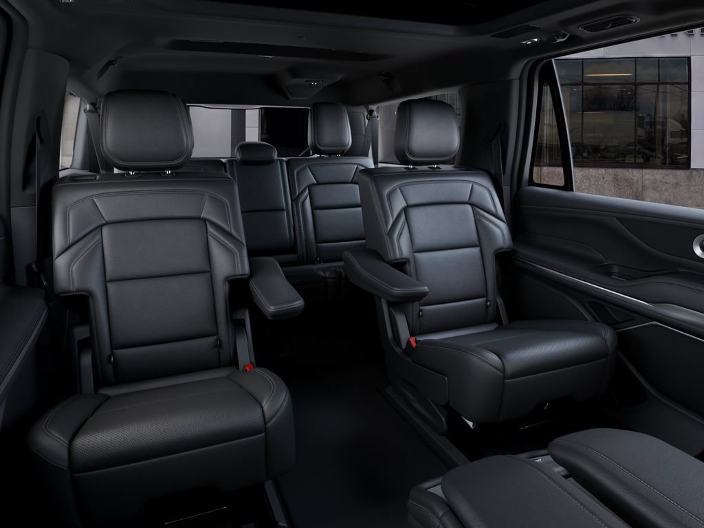 New 2027 Lincoln Navigator L Reserve w/ Jet Appearance Package AWD/4WD image 32
