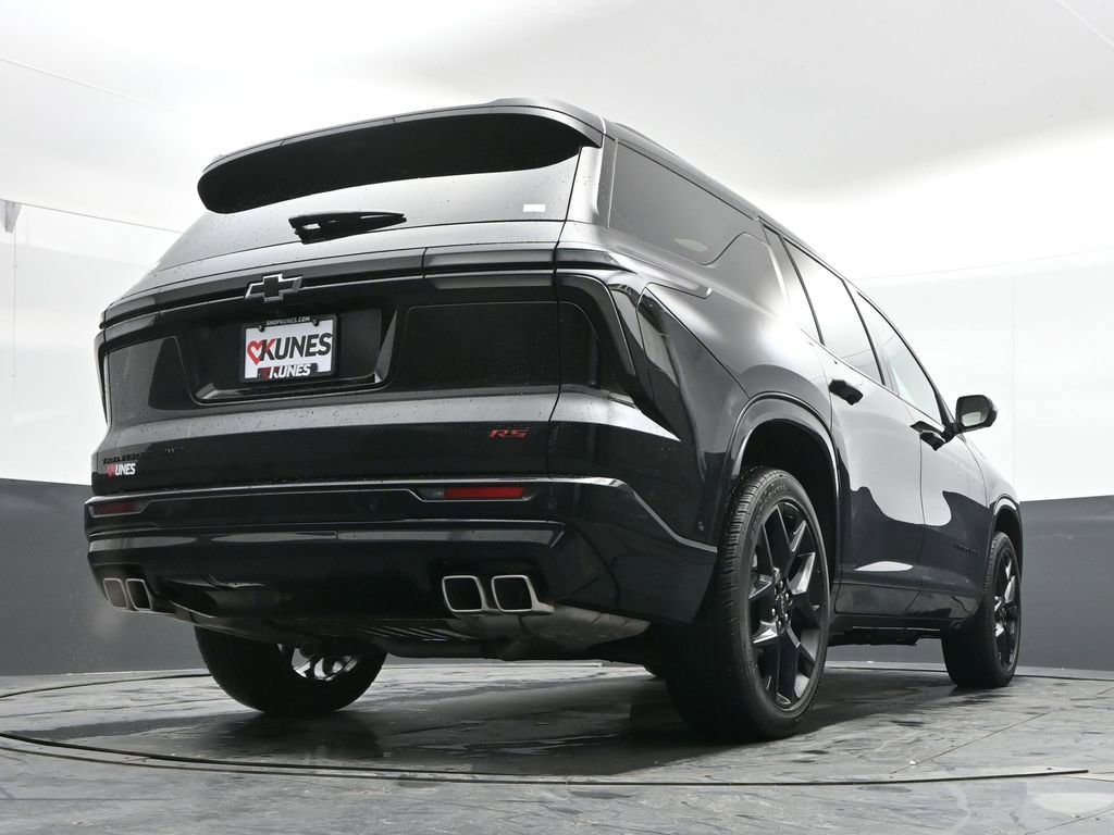 Used 2024 Chevrolet Traverse RS w/ LPO, Floor Liner Package image 46