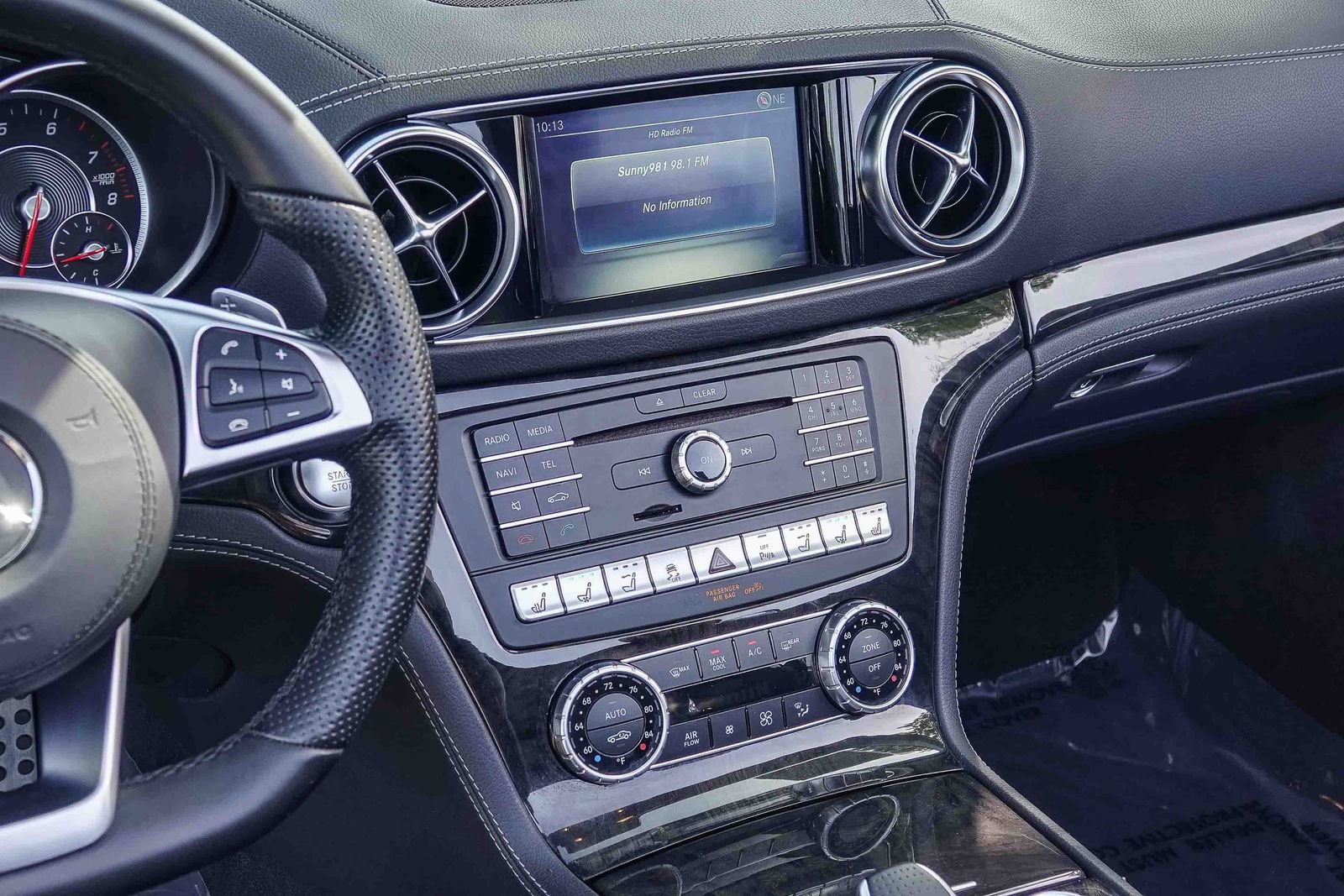 Used 2018 Mercedes-Benz SL 450 image 14