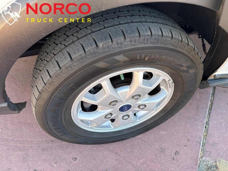 Used 2017 Ford Transit 350 XLT RWD image 17