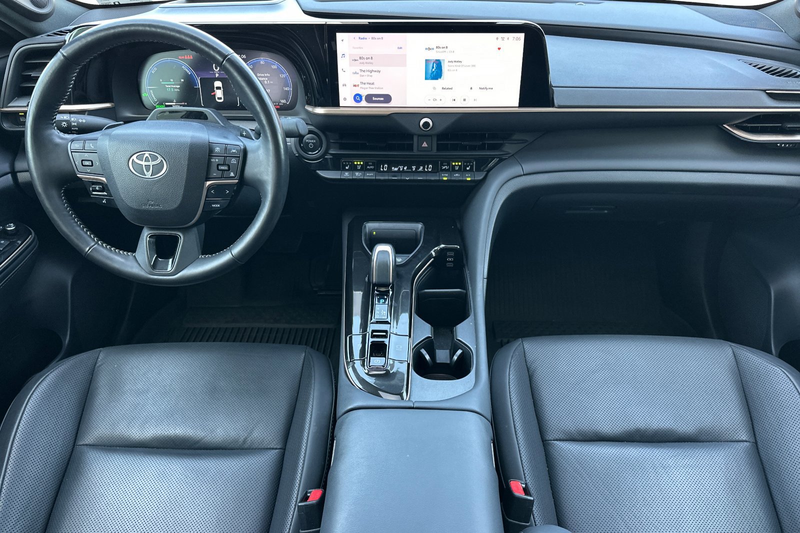 Certified 2025 Toyota Crown Platinum AWD/4WD image 13