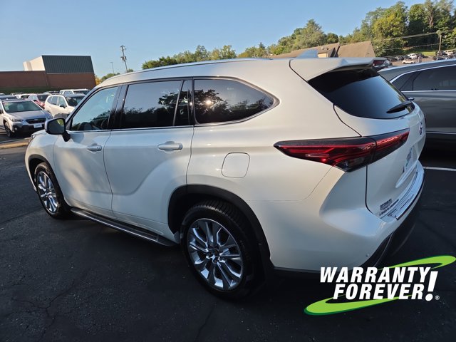 Used 2021 Toyota Highlander Limited AWD/4WD image 5