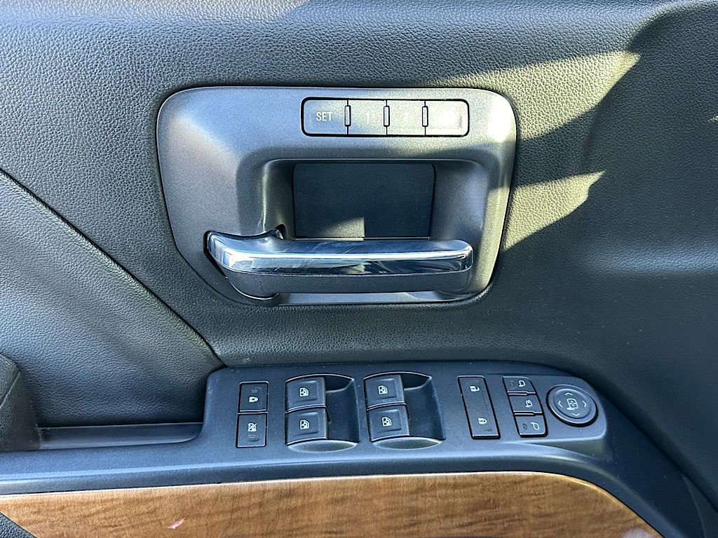 Used 2018 Chevrolet Silverado 2500 LTZ w/ Duramax Plus Package image 15