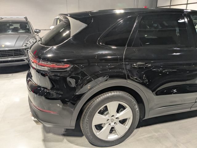 Used 2019 Porsche Cayenne AWD/4WD image 10