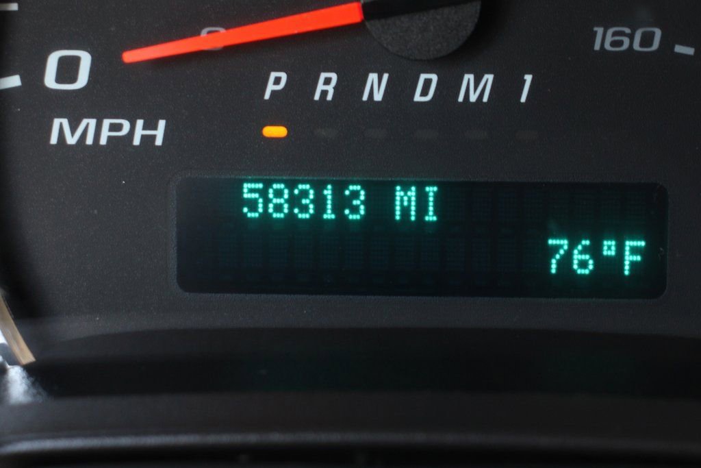 Used 2019 Chevrolet Express 3500 w/ Power Convenience Package image 22