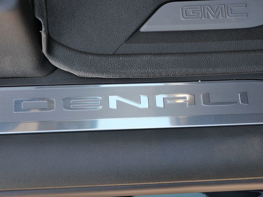 New 2026 GMC Sierra 3500 Denali w/ Denali Reserve Package image 22