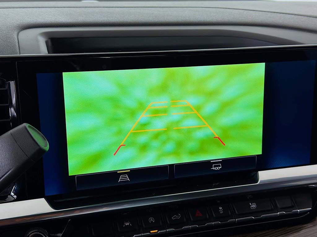 Used 2023 Chevrolet Silverado 1500 LT image 31