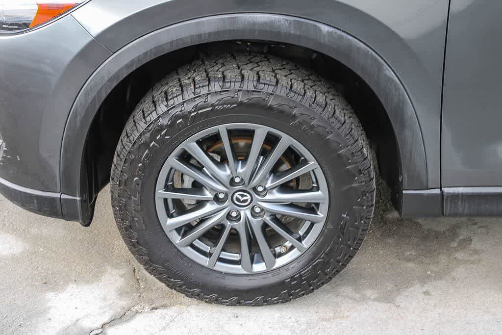 Used 2020 MAZDA CX-5 Touring FWD image 9