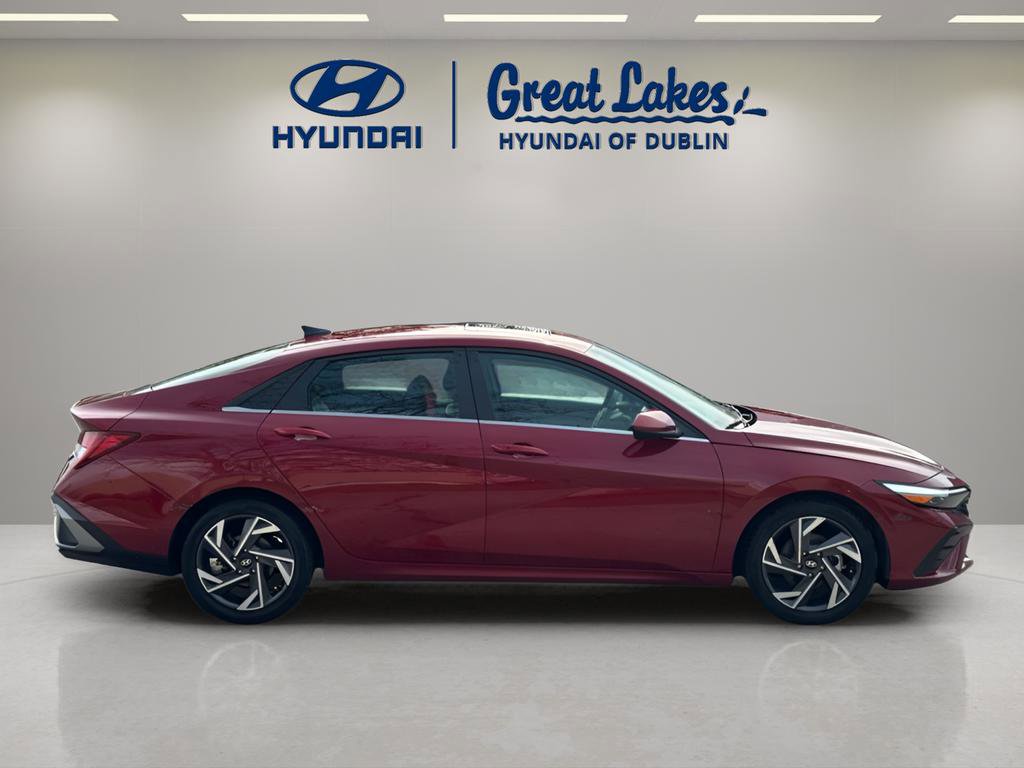 Used 2024 Hyundai Elantra SEL w/ Convenience Package FWD image 6