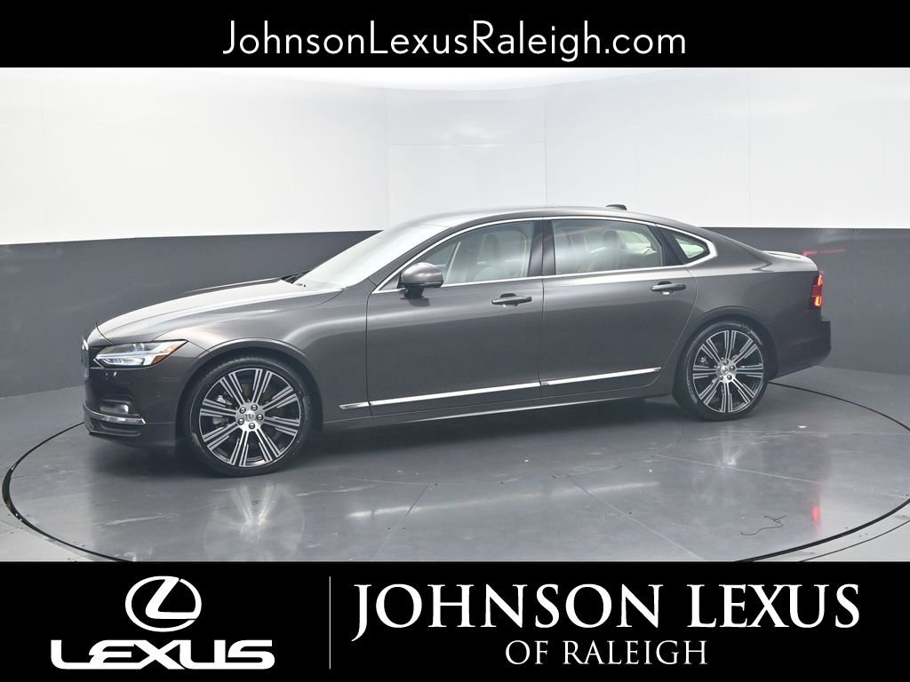 Used 2024 Volvo S90 B6 Ultimate image 2