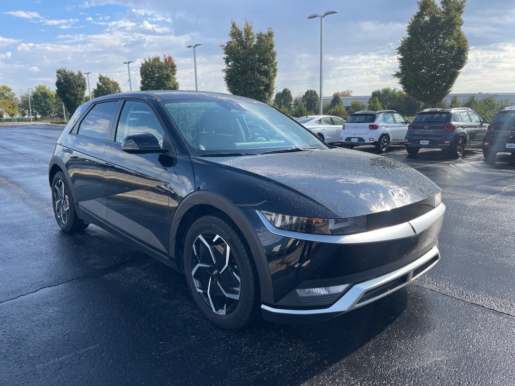 Used 2024 Hyundai Ioniq 5 SE AWD/4WD image 7
