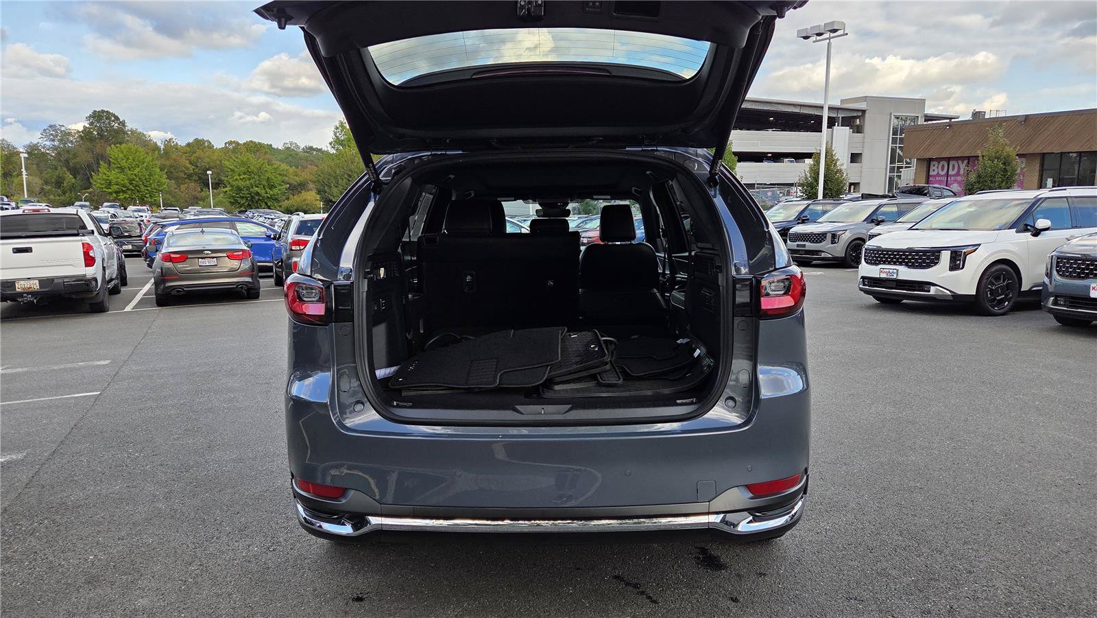 Used 2026 MAZDA CX-90 Plug-In Hybrid w/ Premium Plus AWD/4WD image 5