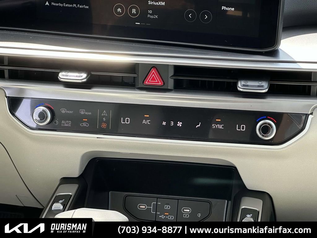 New 2025 Kia Sorento S w/ Panoramic Sunroof Package image 11