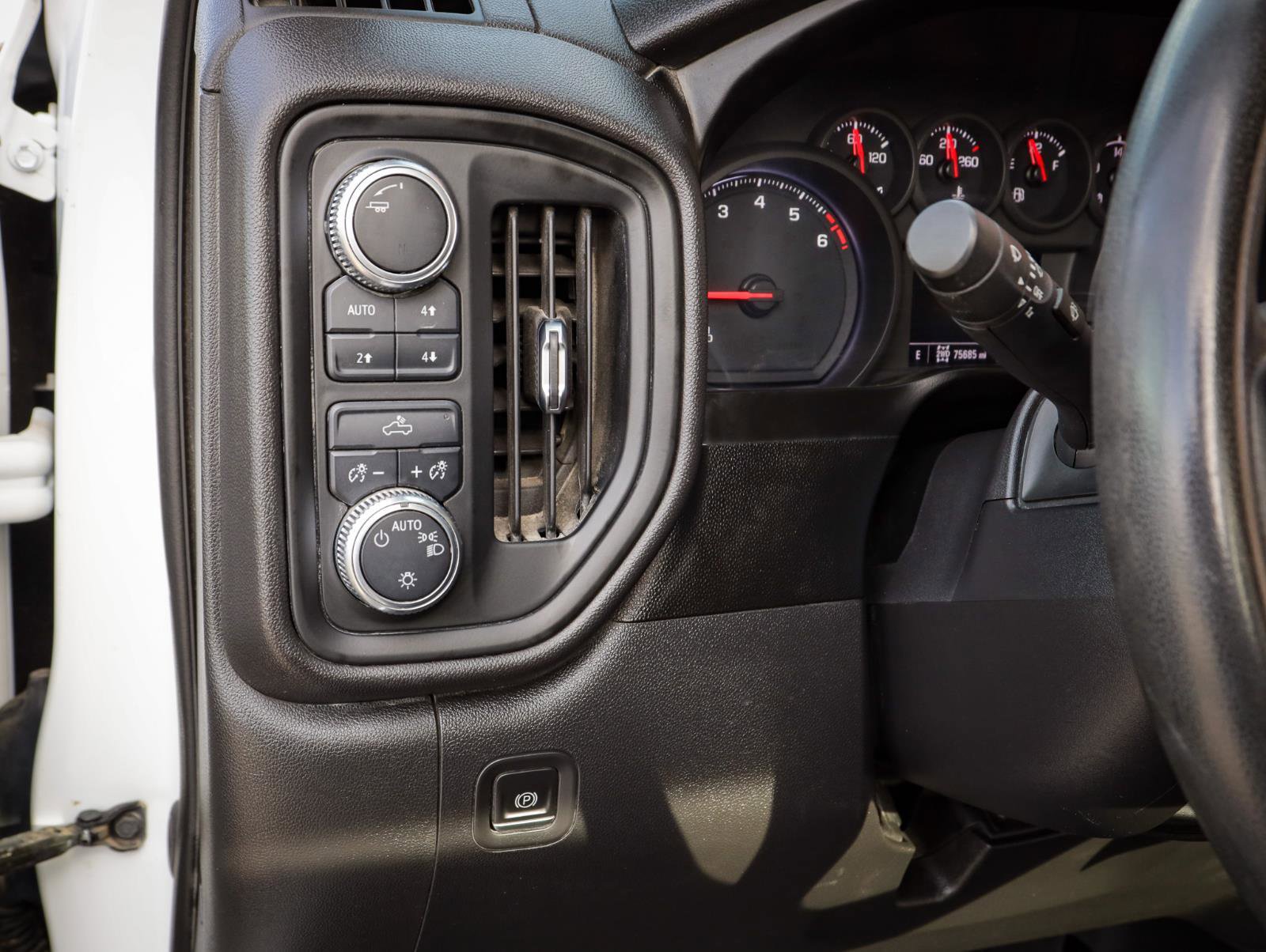 Used 2021 GMC Sierra 1500 4x4 Regular Cab w/ Sierra Value Package image 21