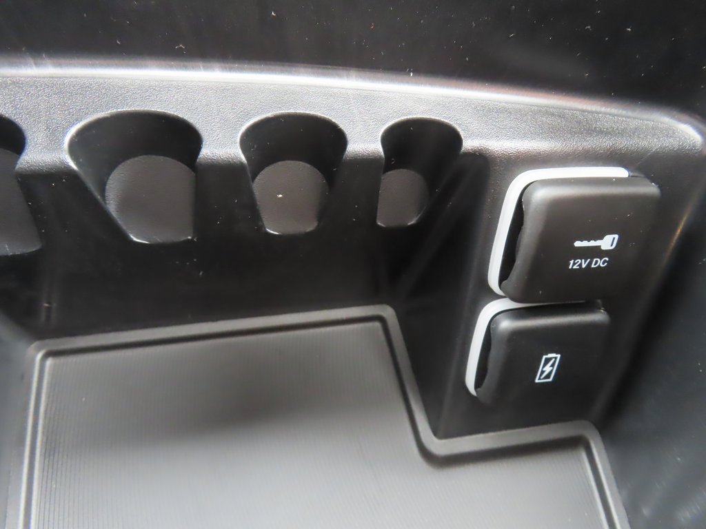 New 2026 Chrysler Pacifica Pinnacle w/ Trailer Tow Group image 14