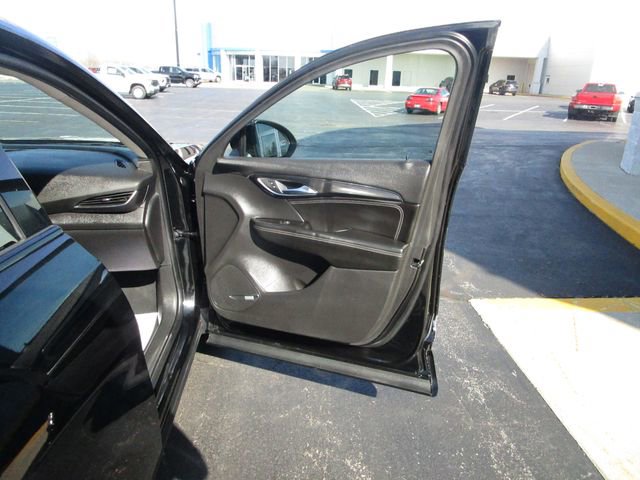 Used 2021 Buick Envision Essence w/ Technology Package I image 24