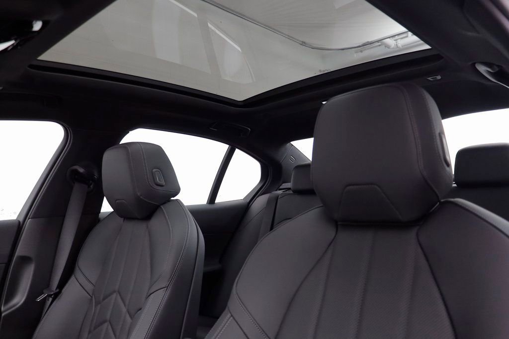 New 2026 BMW 530i xDrive image 12