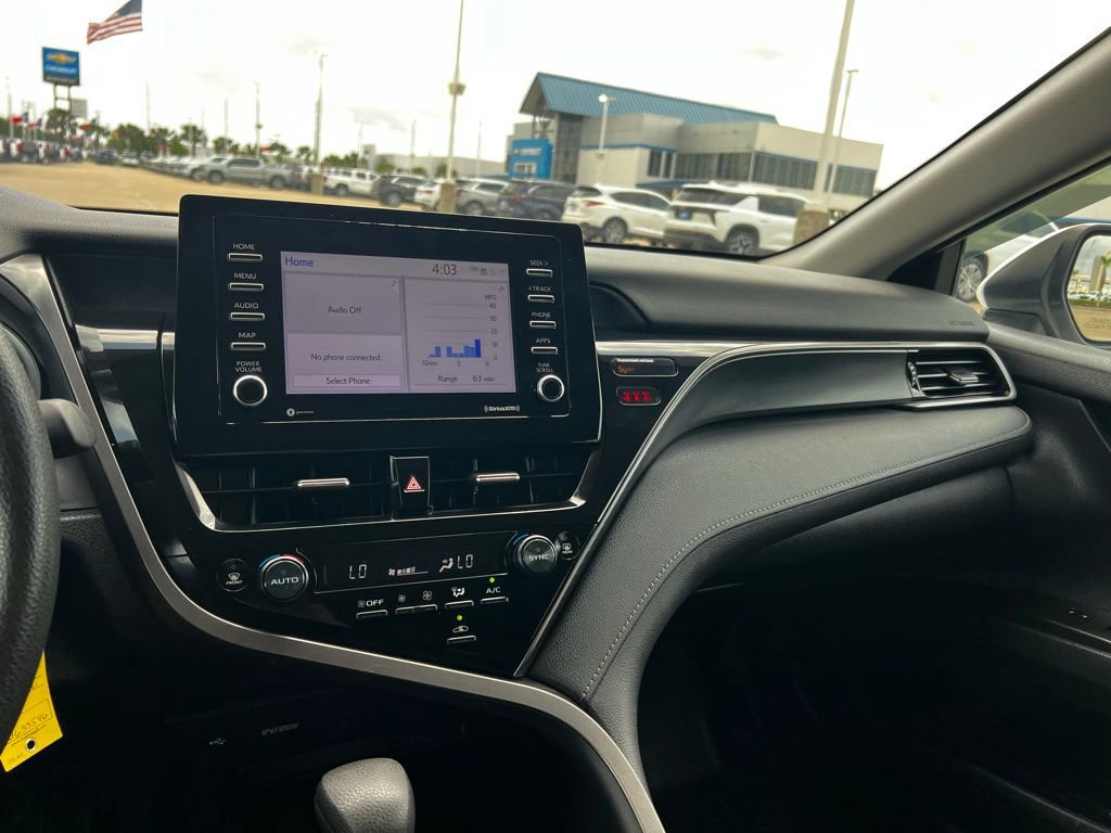 Used 2022 Toyota Camry LE FWD image 20