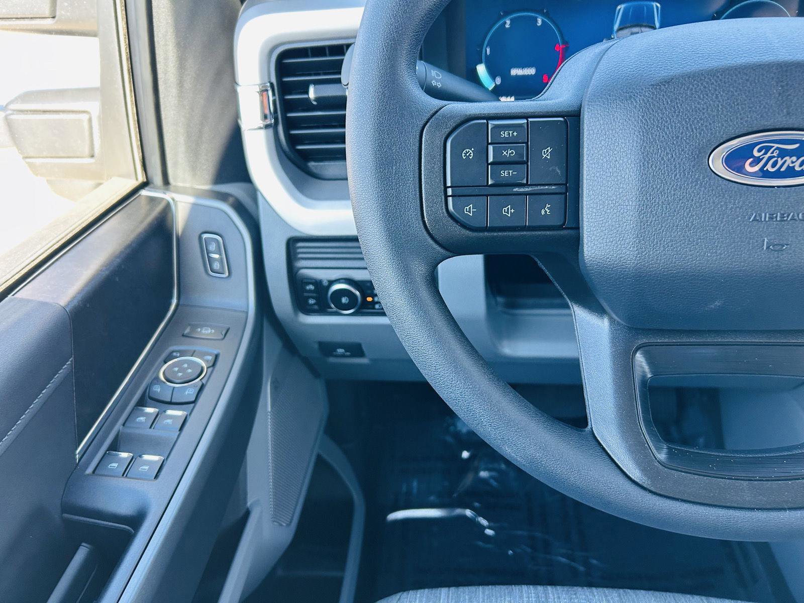 New 2026 Ford F250 XLT w/ XLT Premium Package image 22