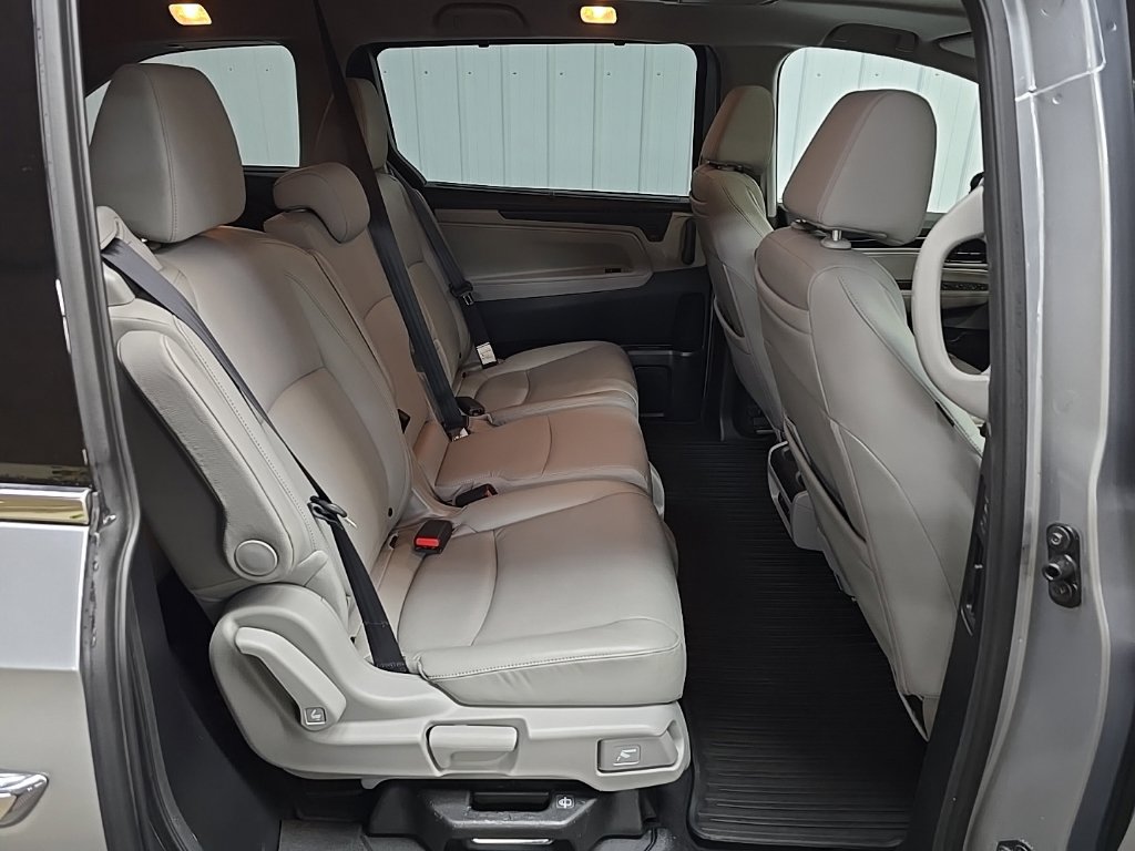 Used 2018 Honda Odyssey Elite image 18