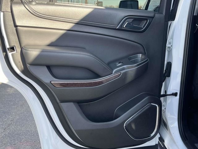 Used 2017 GMC Yukon SLT w/ Premium Edition image 18