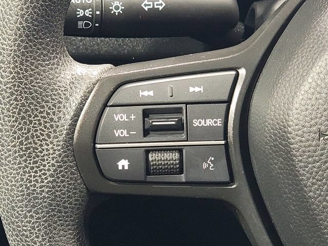 Used 2025 Honda CR-V LX image 27