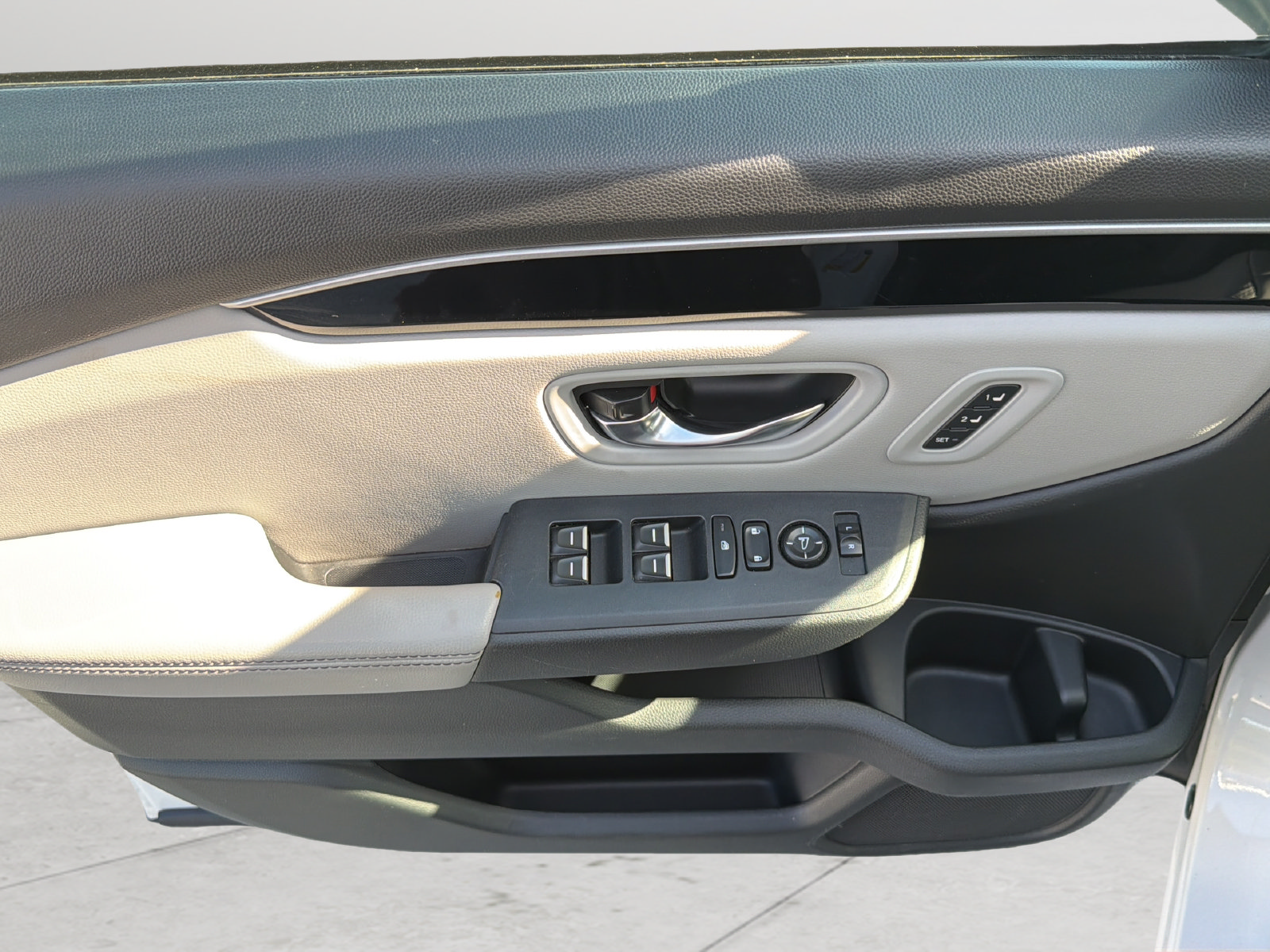 Used 2023 Honda Pilot Touring image 28