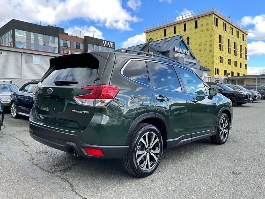 Certified 2023 Subaru Forester Limited image 9