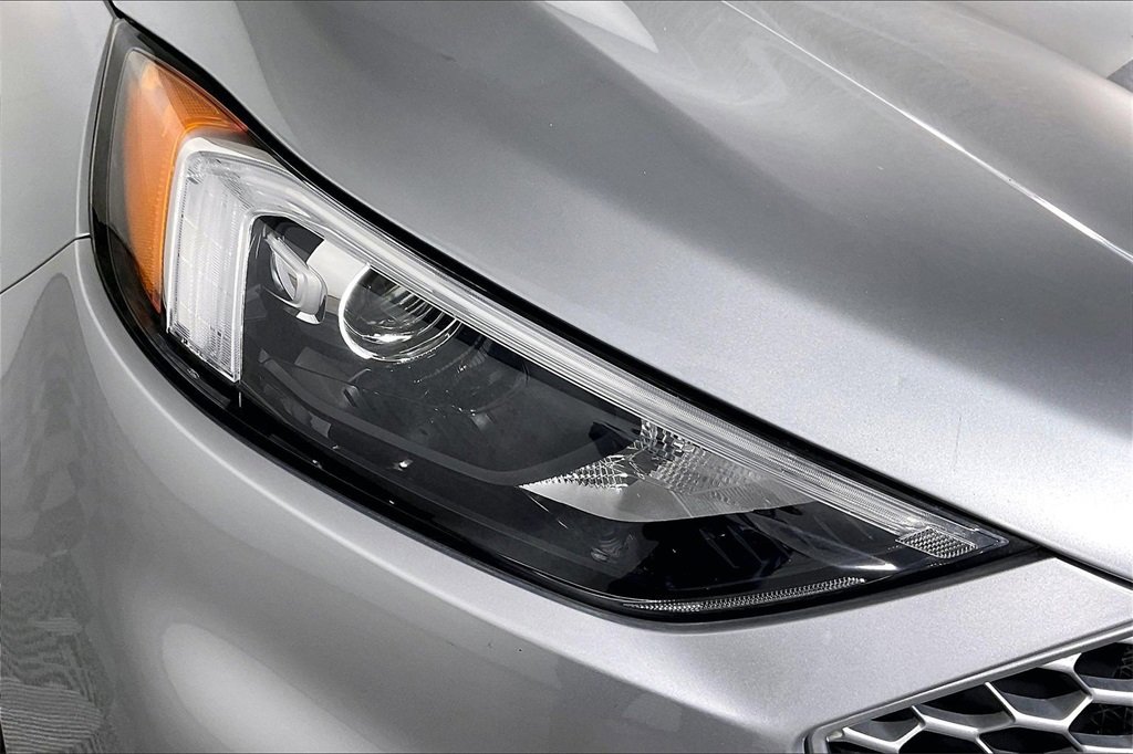 Used 2024 Ford Edge SEL w/ Convenience Package image 27