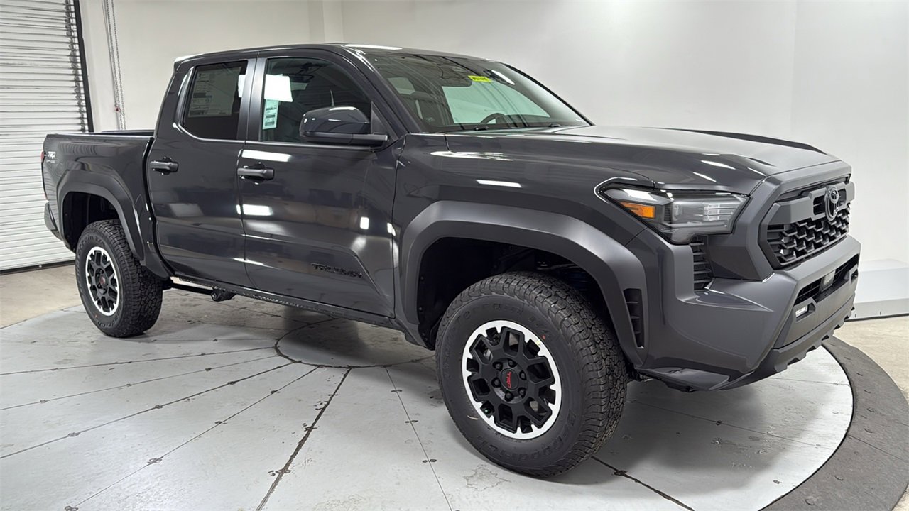 New 2026 Toyota Tacoma TRD Off-Road image 3