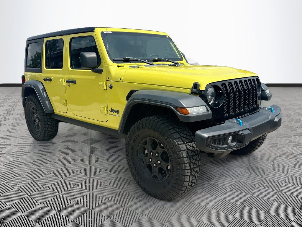 Certified 2023 Jeep Wrangler Unlimited w/ Cold Weather Group AWD/4WD image 4