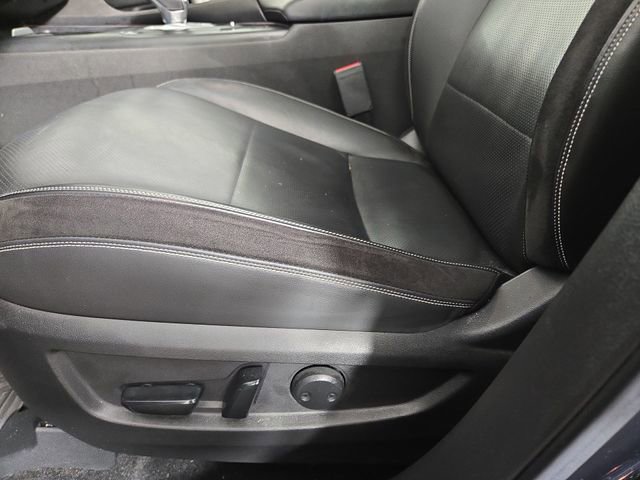 Used 2019 INFINITI QX50 Essential w/ Sensory Package image 30