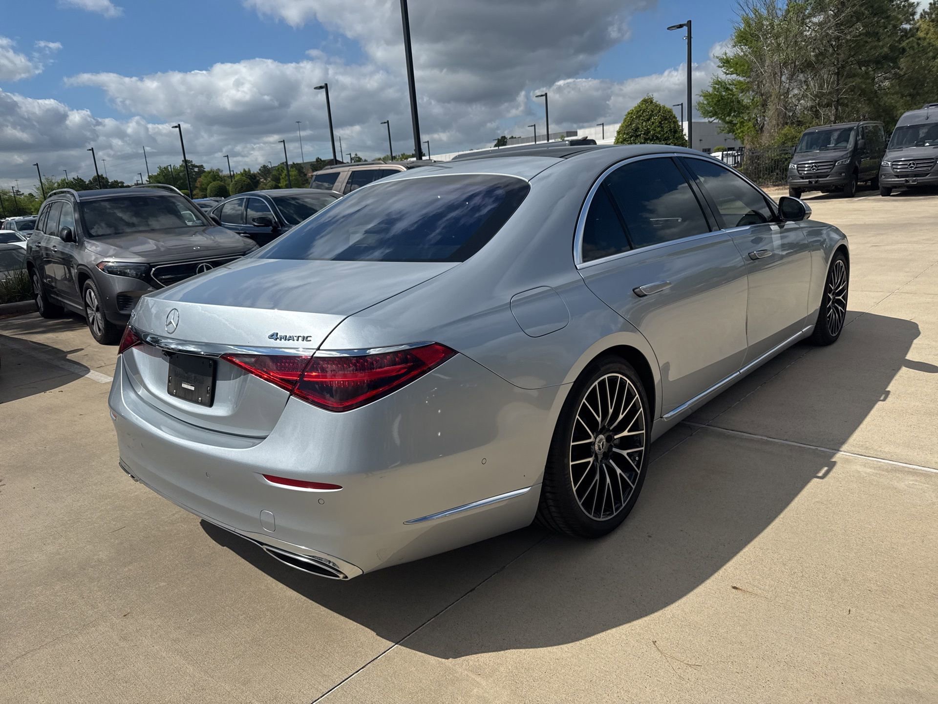 Used 2022 Mercedes-Benz S 580 4MATIC Sedan image 4