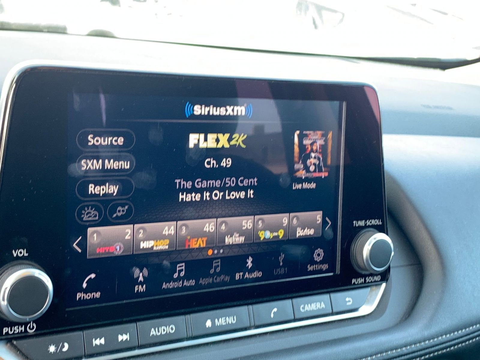 Used 2025 Nissan Rogue SV image 20