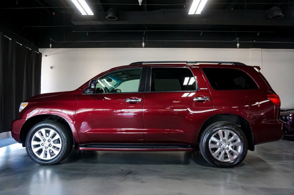 Used 2010 Toyota Sequoia Limited AWD/4WD image 30