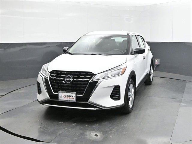 New 2025 Nissan Kicks Play S image 30