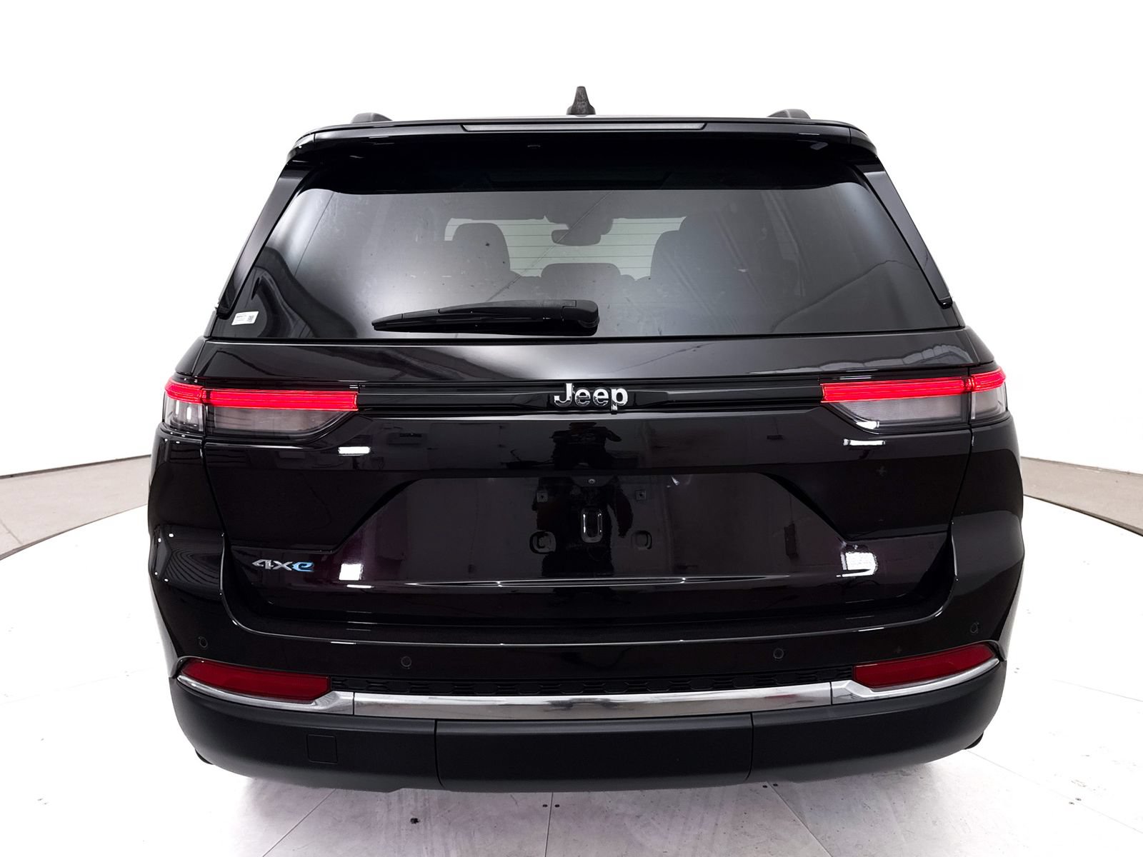 Used 2022 Jeep Grand Cherokee Limited 4xe w/ MOPAR Finishing Package AWD/4WD image 20